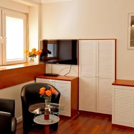 Apartament Z Bilardem 200M Od Morza *